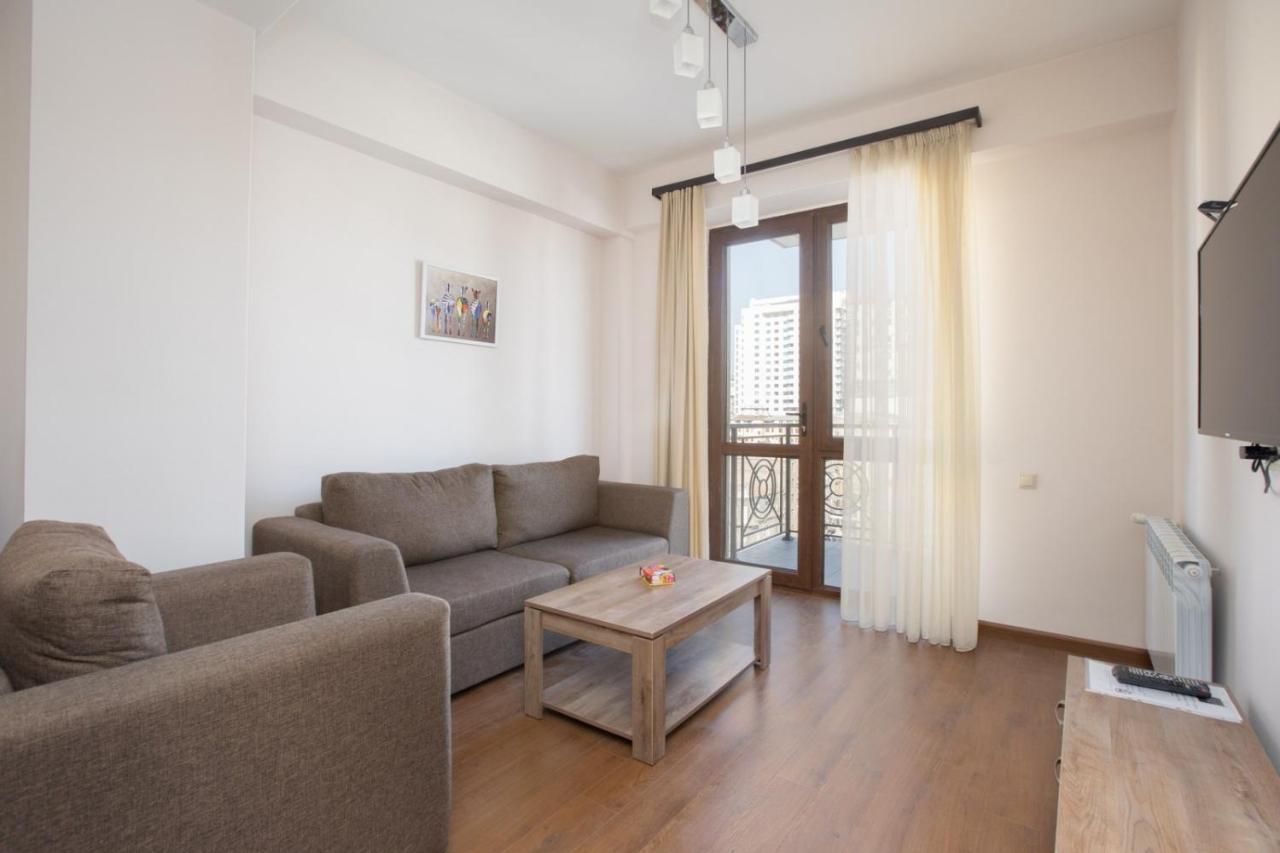 Stay Inn-Apartments On Buzand 17 Jerevan Exteriör bild