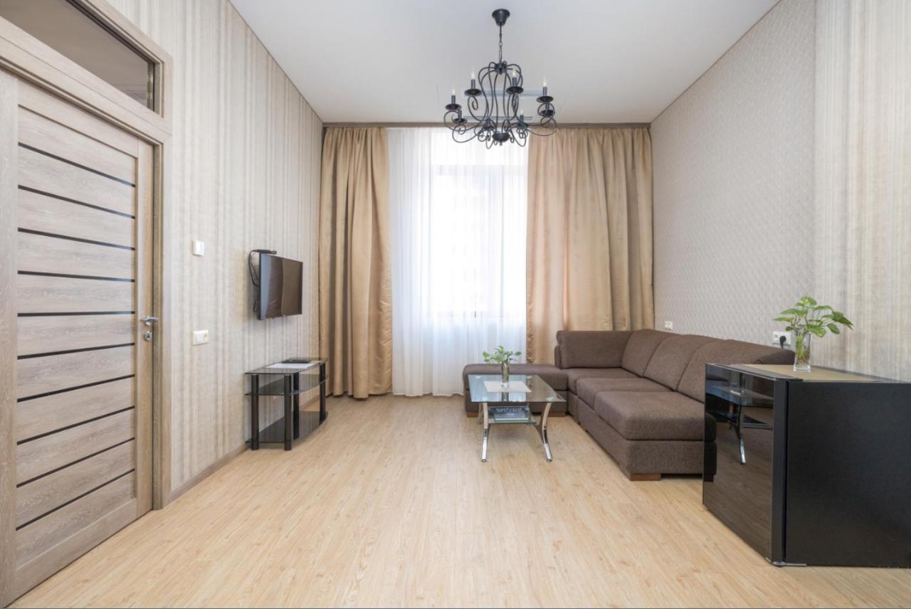 Stay Inn-Apartments On Buzand 17 Jerevan Exteriör bild