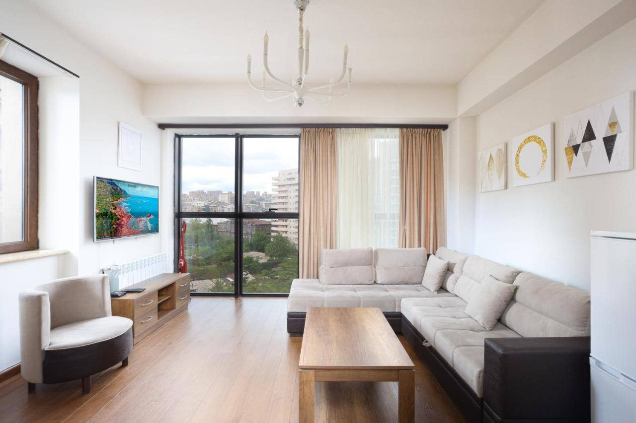 Stay Inn-Apartments On Buzand 17 Jerevan Exteriör bild