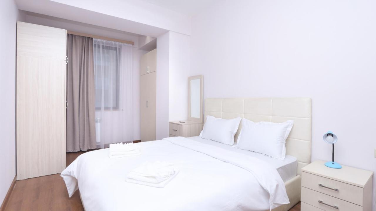 Stay Inn-Apartments On Buzand 17 Jerevan Exteriör bild