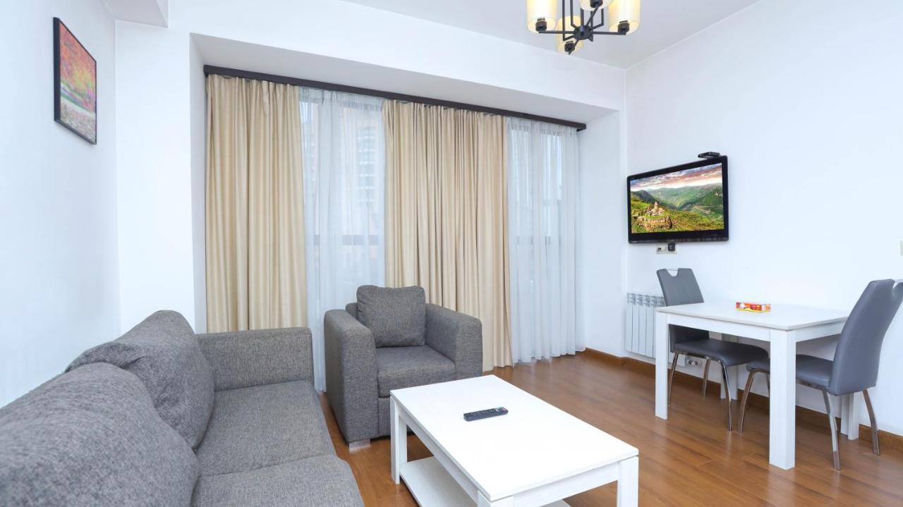 Stay Inn-Apartments On Buzand 17 Jerevan Exteriör bild
